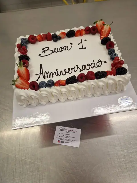 Torta per anniversario personalizzata, marzo 2024 – Pasticceria Amadori