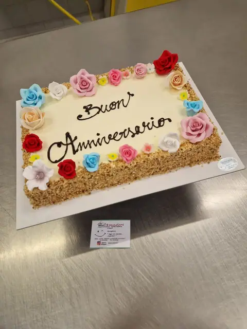 Torta per anniversario personalizzata, agosto 2024 – Pasticceria Amadori