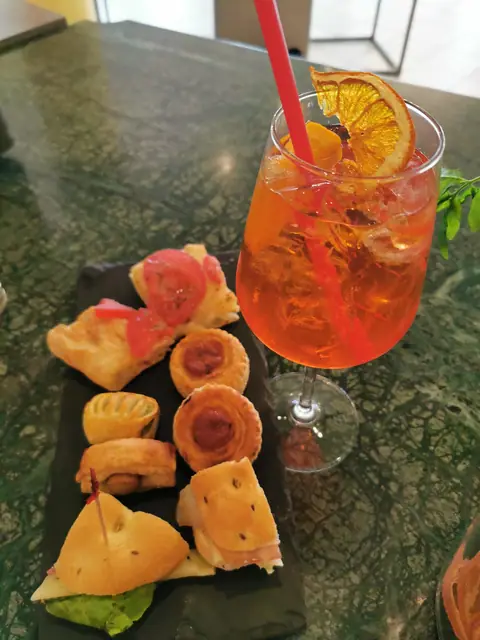 Aperitivo, giugno 2022 – Pasticceria Amadori