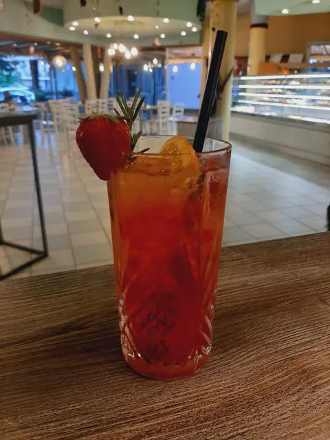 Aperitivo, ottobre 2023 – Pasticceria Amadori