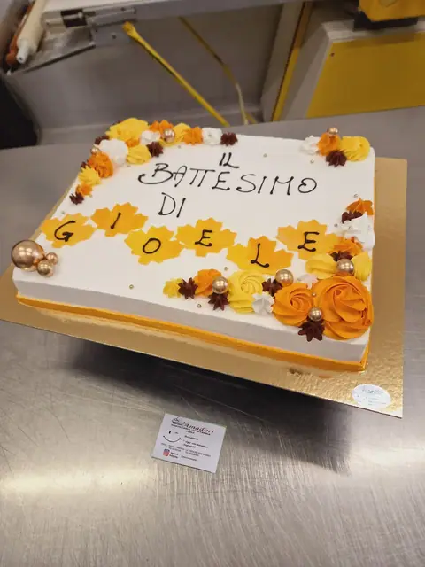 Torta per battesimo personalizzata, ottobre 2024 – Pasticceria Amadori