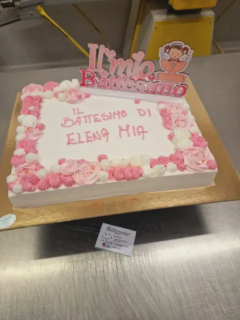 Torta per battesimo personalizzata, ottobre 2024 – Pasticceria Amadori