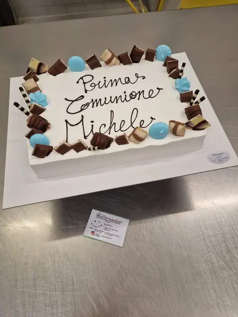 Torta per la Prima Comunione personalizzata, maggio 2024 – Pasticceria Amadori
