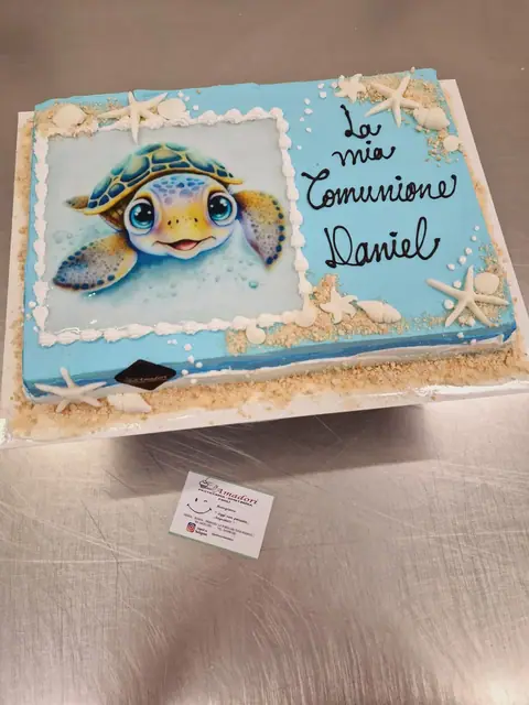 Torta per la Prima Comunione personalizzata, maggio 2024 – Pasticceria Amadori