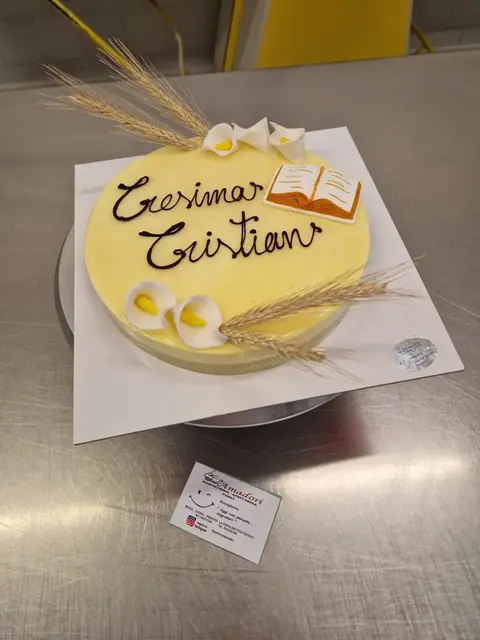 Torta per la Cresima personalizzata, ottobre 2024 – Pasticceria Amadori