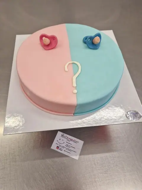 Torta per la nascita personalizzata, settembre 2023 – Pasticceria Amadori