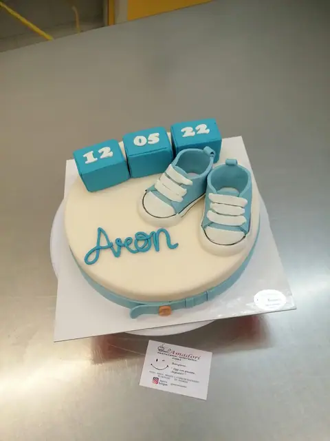 Torta per la nascita personalizzata, settembre 2023 – Pasticceria Amadori