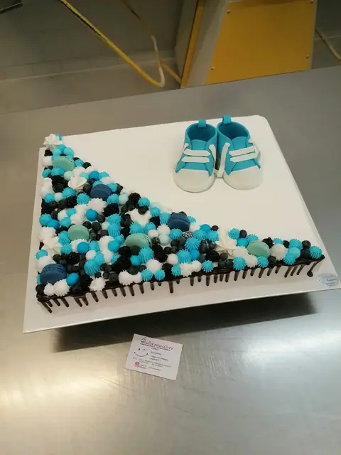 Torta per la nascita personalizzata, settembre 2023 – Pasticceria Amadori