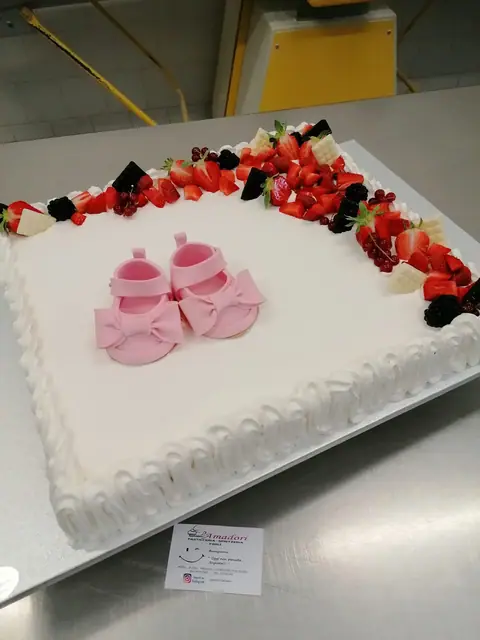 Torta per la nascita personalizzata, settembre 2023 – Pasticceria Amadori