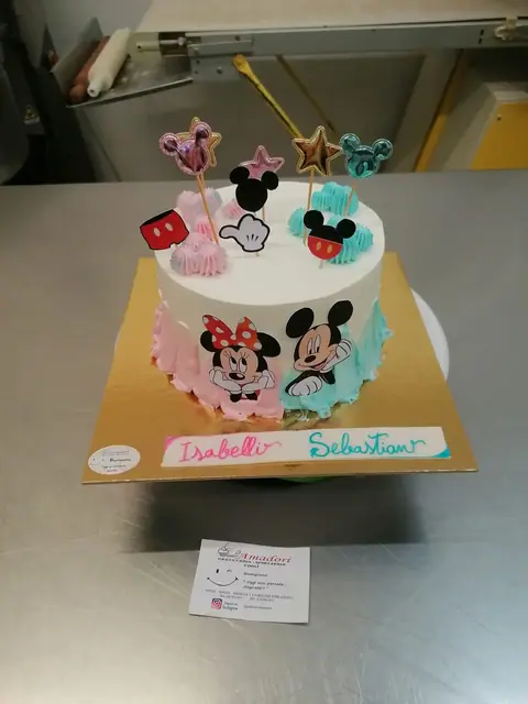 Torta per la nascita personalizzata, settembre 2023 – Pasticceria Amadori