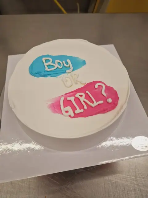 Torta per la nascita personalizzata, agosto 2024 – Pasticceria Amadori