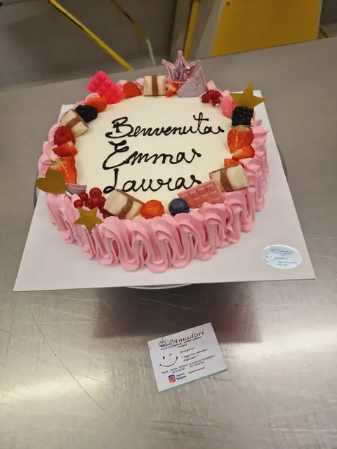 Torta per la nascita personalizzata, novembre 2024 – Pasticceria Amadori