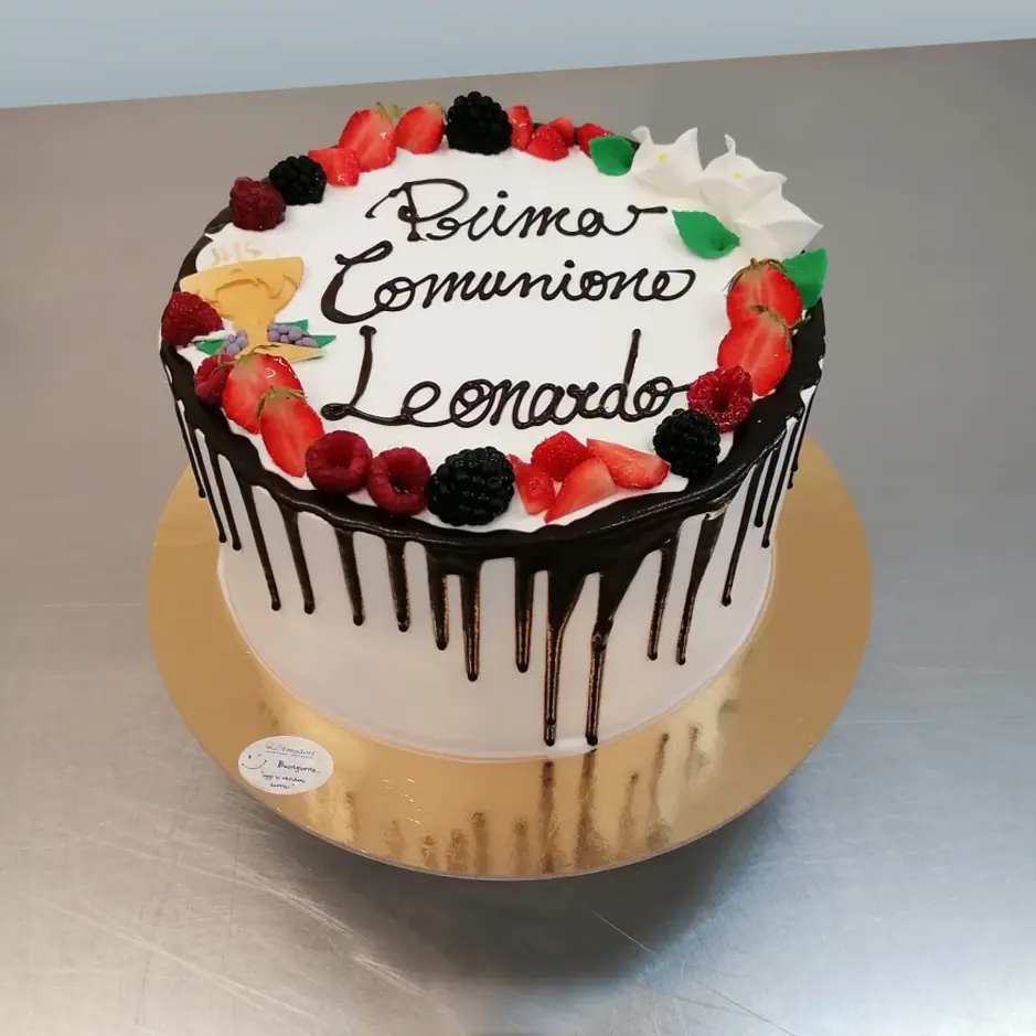 Torta prima comunione Pasticceria Amadori Forlì Torte personalizzate